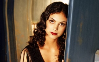 Голая Morena Baccarin (Морена Баккарин) 4 фото