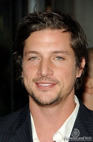 Саймон Рекс (Simon Rex)